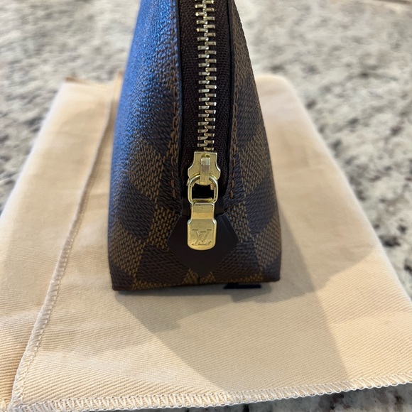 Louis Vuitton Cosmetic Pouch Small - Picture 2 of 5